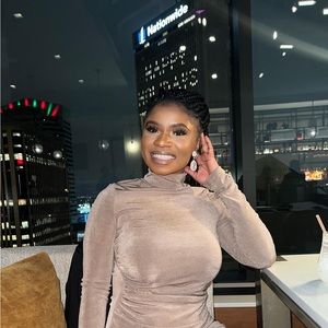 Meet your Posher, Jeneba